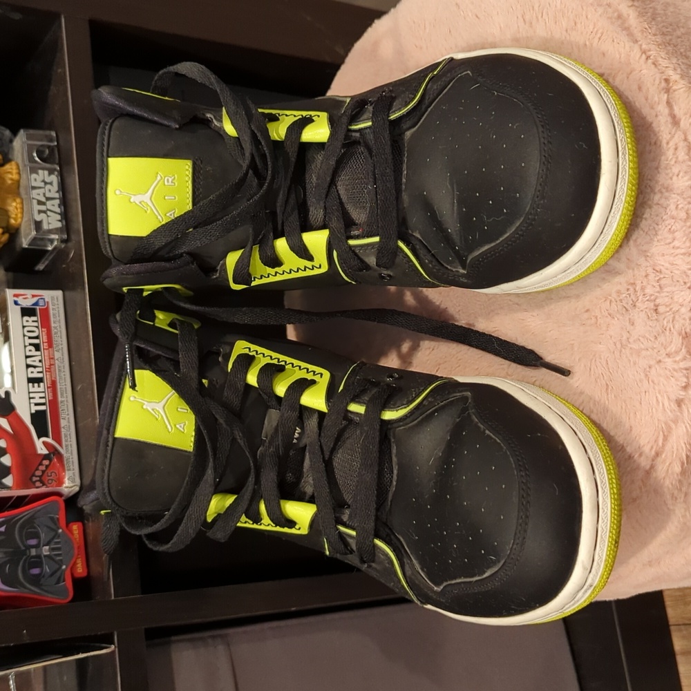 Nike Air Jordan 1 Flight 2 Men’s size 10.5 Black And Neon Green